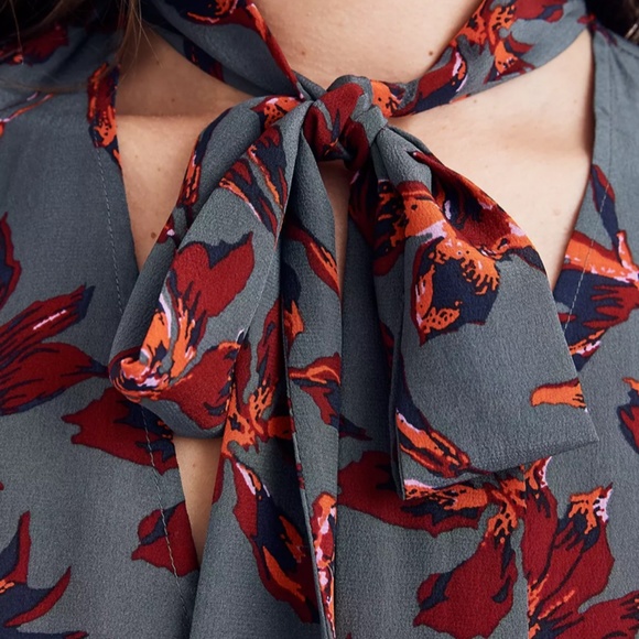 Madewell Silk Tie-Neck Wrap Top in Winter Orchid - Picture 2 of 8